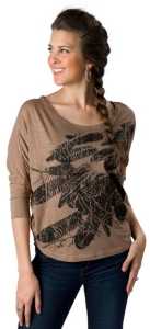 Roper® Women's Tan with Black Feather Print and Studs 3/4 Dolman Sleeve Fashion Top