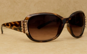Blazin Roxx® Women's Brown Leopard with Gold and Topaz Crystals Sunglasses