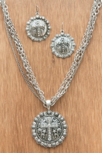 M&F Western Products® Silver Medallion with Cross and Crystals Jewelry Set