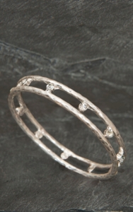 Pannee® Silver w/ Rhinestones Hammered Bangle