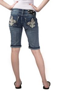 Miss Me® Womens Medium Wash White & Silver Leather Fleur de Lis Open Pocket Bermuda Denim Shorts