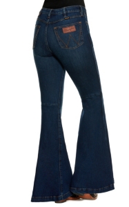 wrangler yoke flare jean