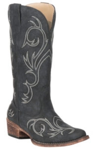 black cowboy boots with white stitching